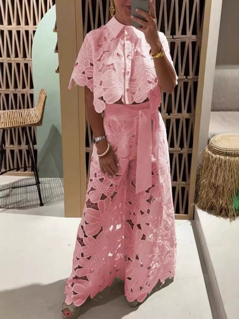 Zweiteiler aus Spitze in Rosa