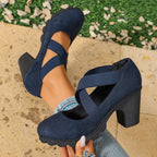Mary-Jane-Pumps mit Kreuzriemen und Blockabsatz – Damen